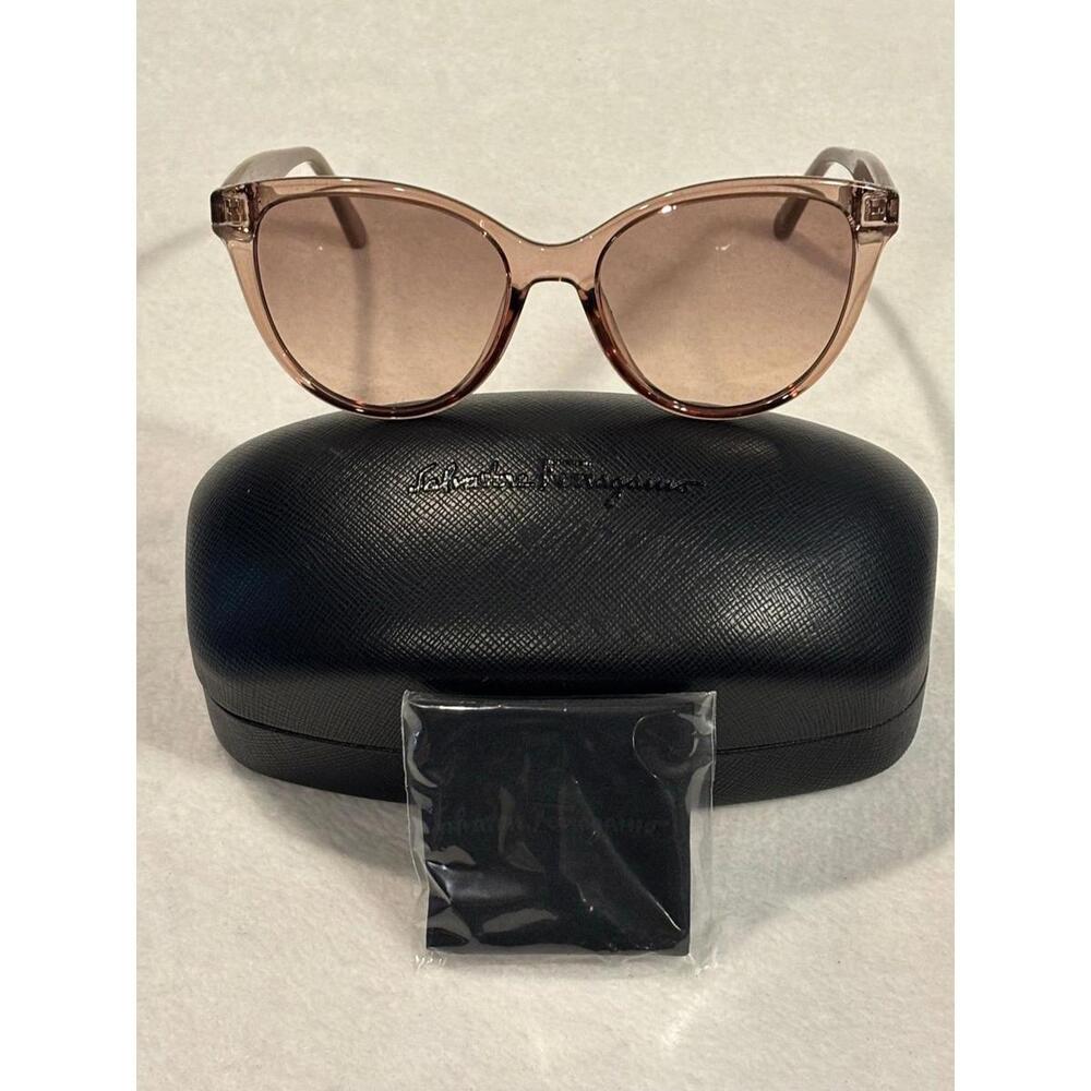 Brand New Salvatore Ferragamo Sunglasses - SF1073S 278